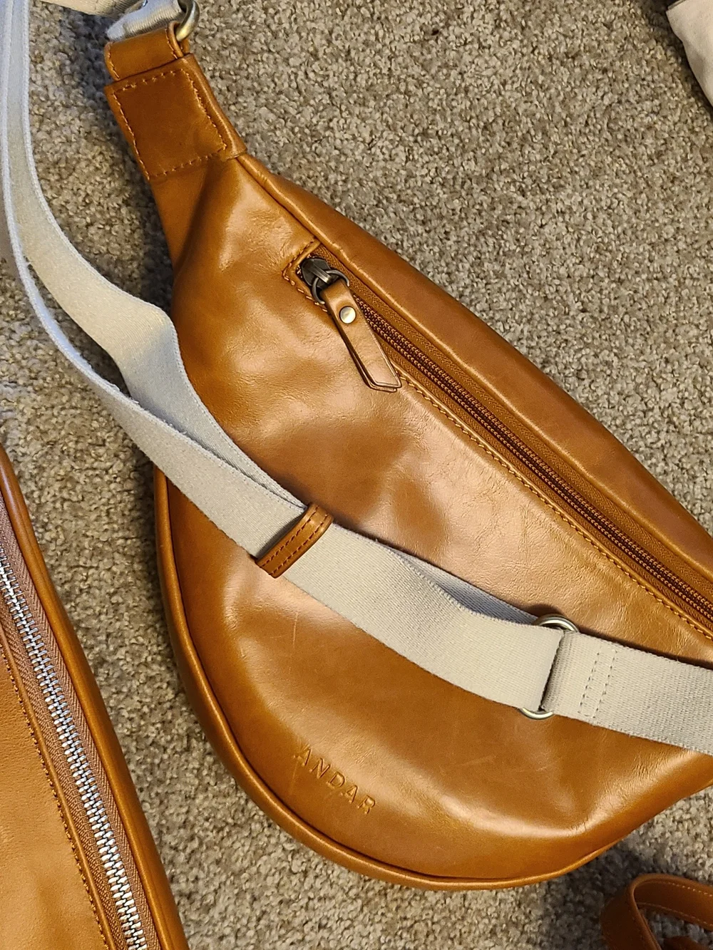 Andar Leather Collection